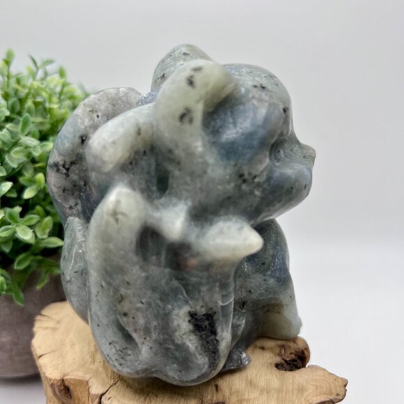 🚚Moving Sale 🚚 Labradorite Nine-tailed Fox sun flash 560g - Picture 3 of 5